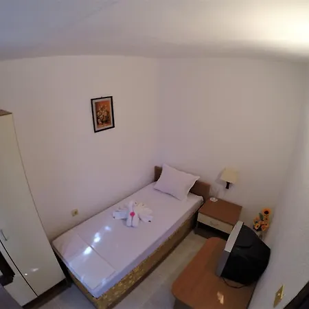 Vendégház Guest Kostovi *